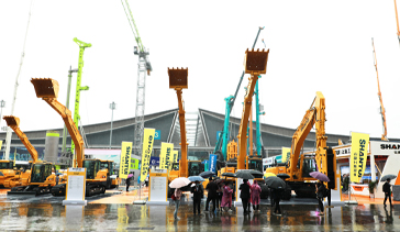 绿色智造，引领“芯”未来 | 山推挖掘机多款顶级装备亮相2021年长沙国际工程机械展