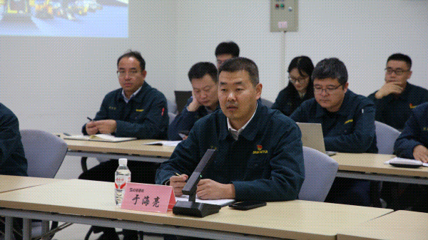 公司召开2025年新员工董事长总经理座谈会